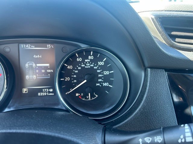 Used 2017 Nissan Rogue S AWD/4WD image 36