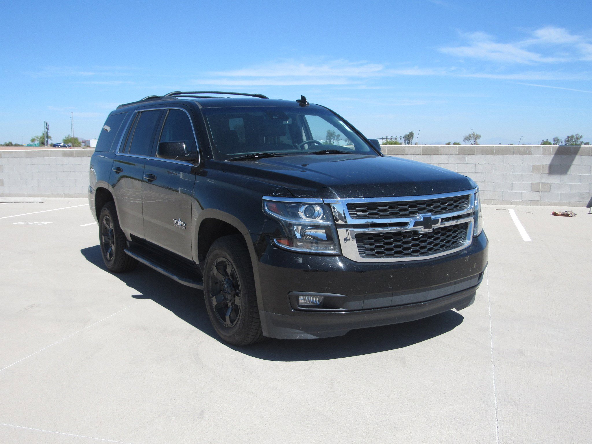 Used 2018 Chevrolet Tahoe LT w/ Texas Edition Package RWD image 2
