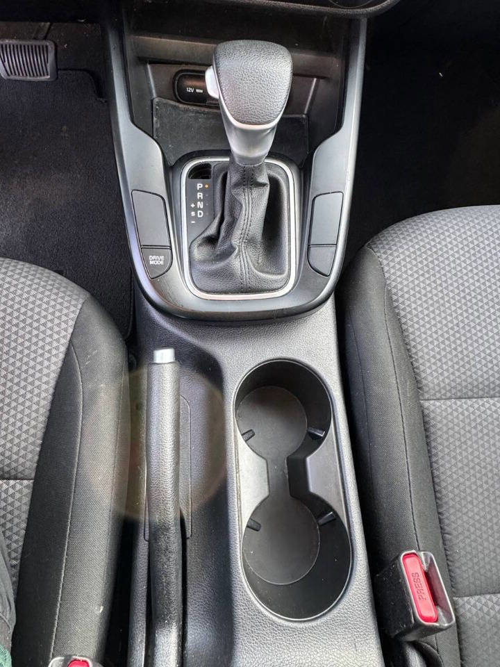 Used 2024 Kia Soul LX w/ Option Group 015 image 10