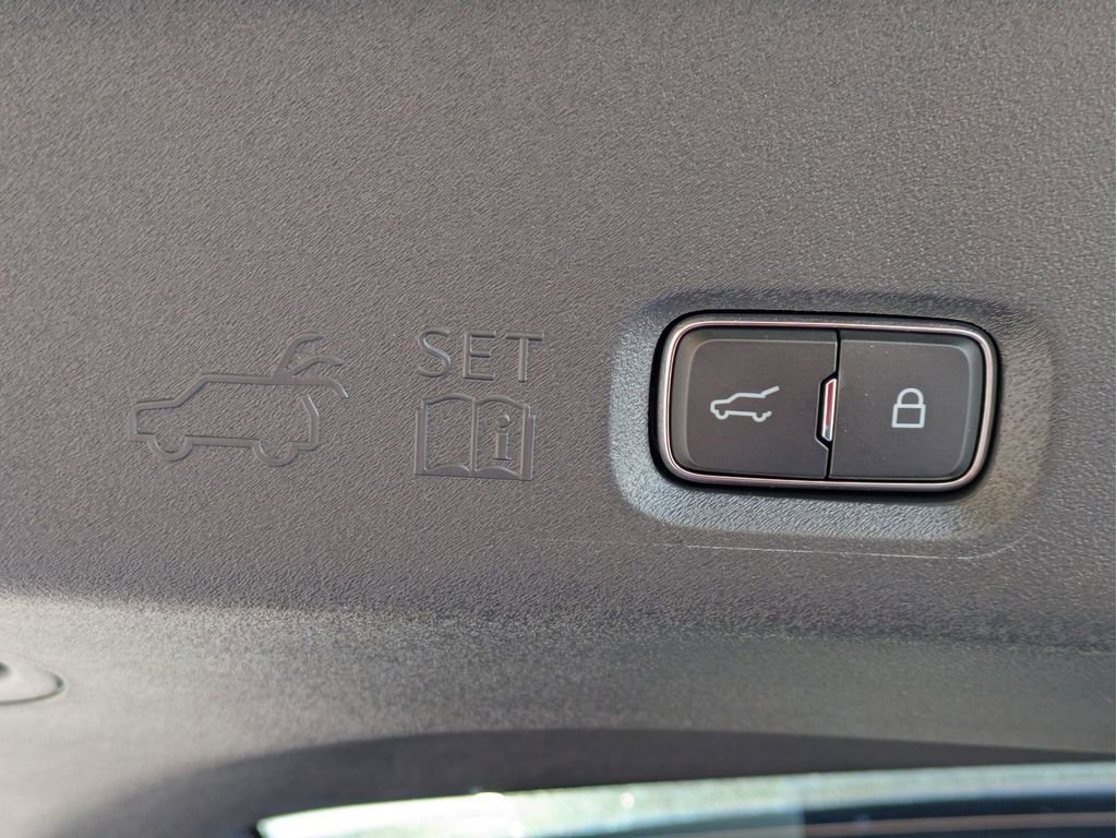 New 2025 Ford Expedition Max Active image 11