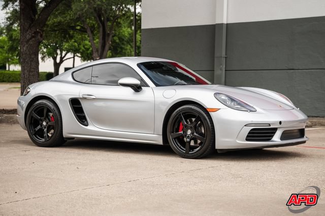 Used 2017 Porsche 718 Cayman RWD image 49