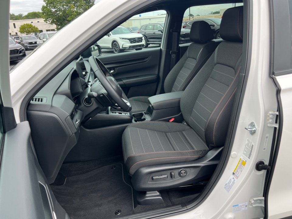 Certified 2026 Honda CR-V Sport image 30