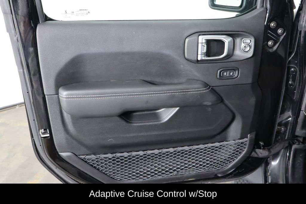 Used 2023 Jeep Wrangler Unlimited Sahara w/ Cold Weather Group image 19