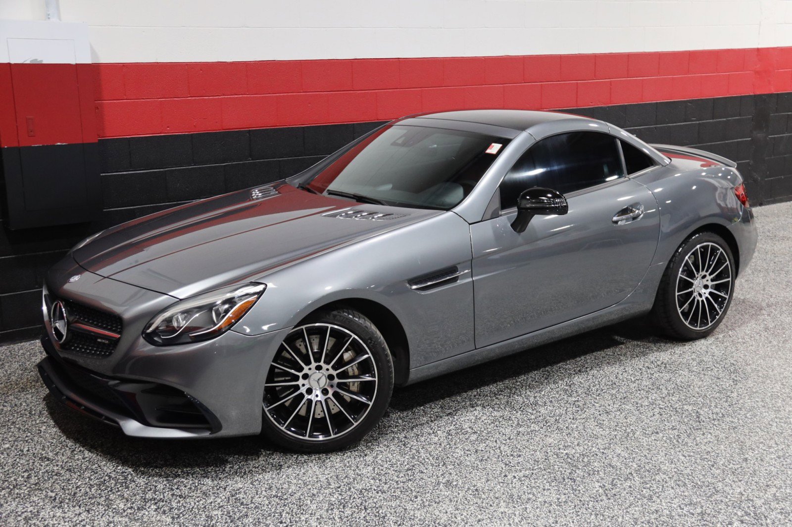 Used 2017 Mercedes-Benz SLC 43 AMG image 19