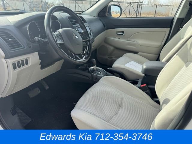 Used 2017 Mitsubishi Outlander Sport LE image 22