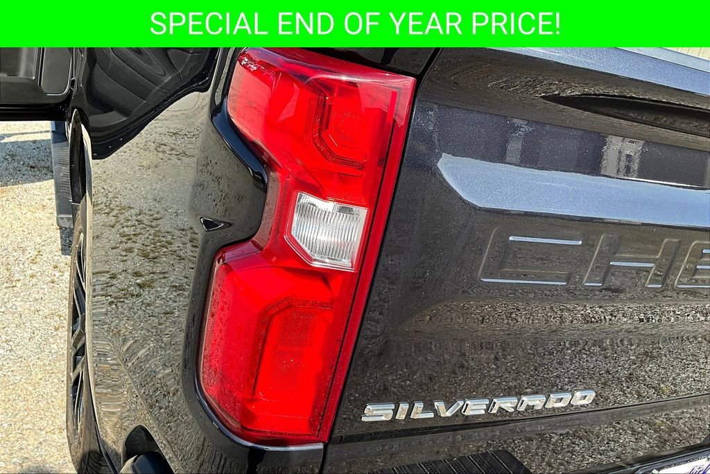 Used 2022 Chevrolet Silverado 1500 RST image 22