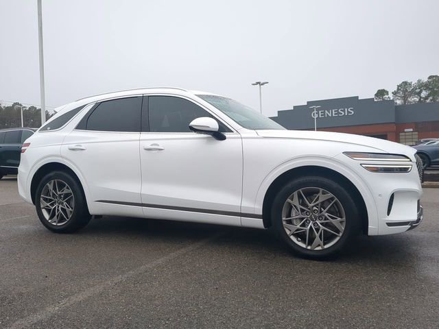 Used 2023 Genesis GV70 2.5T w/ Advanced Package AWD/4WD image 2