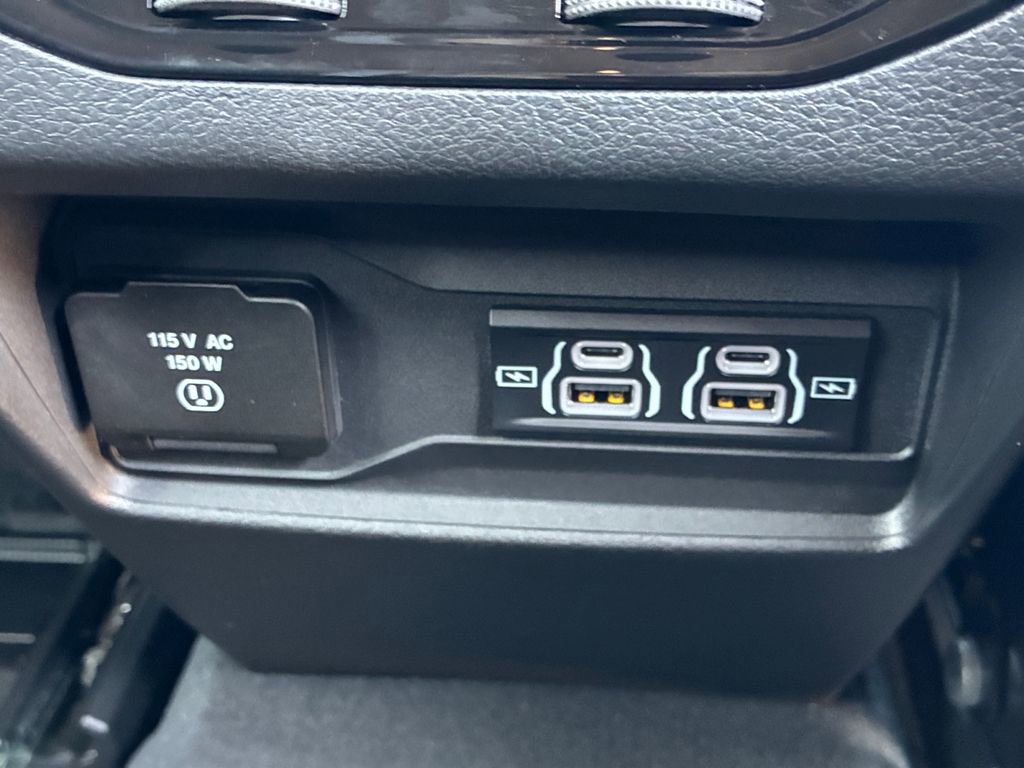 New 2026 Jeep Grand Cherokee Laredo RWD image 6
