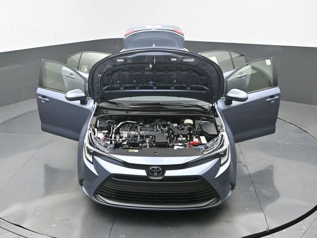 Used 2026 Toyota Corolla LE image 32