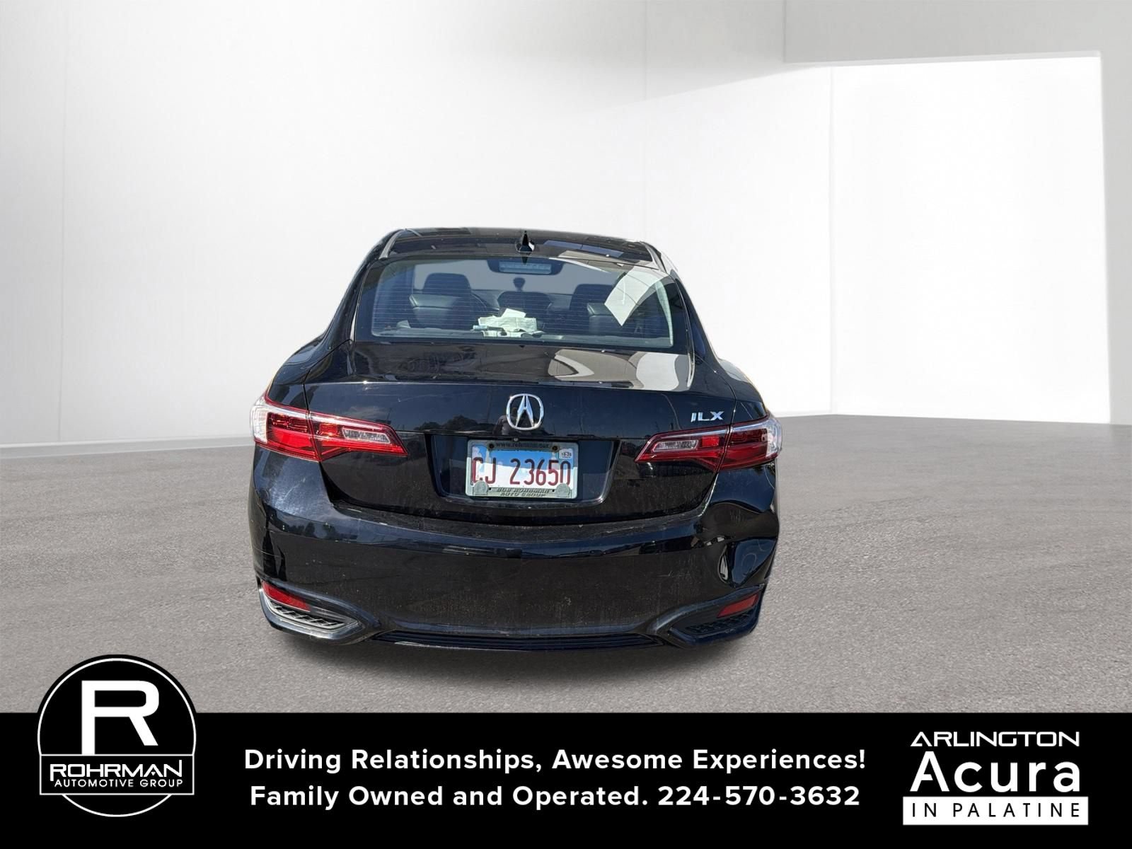 Used 2017 Acura ILX FWD image 4