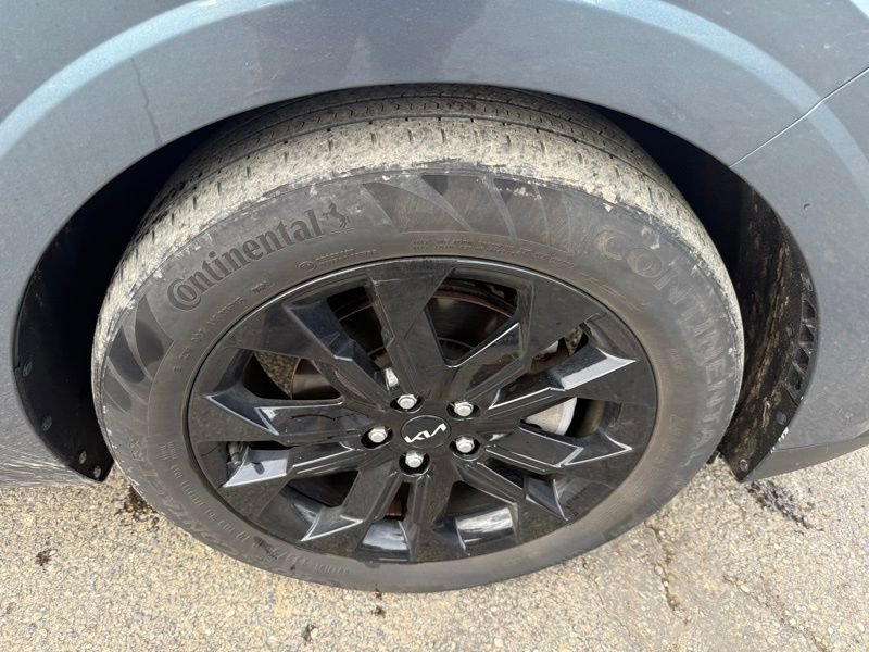 Used 2022 Kia Carnival SX image 17