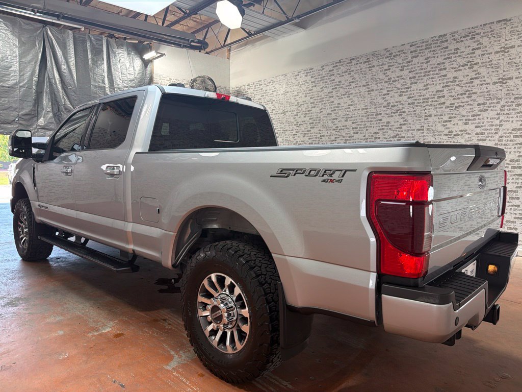 Used 2022 Ford F350 Lariat AWD/4WD image 5