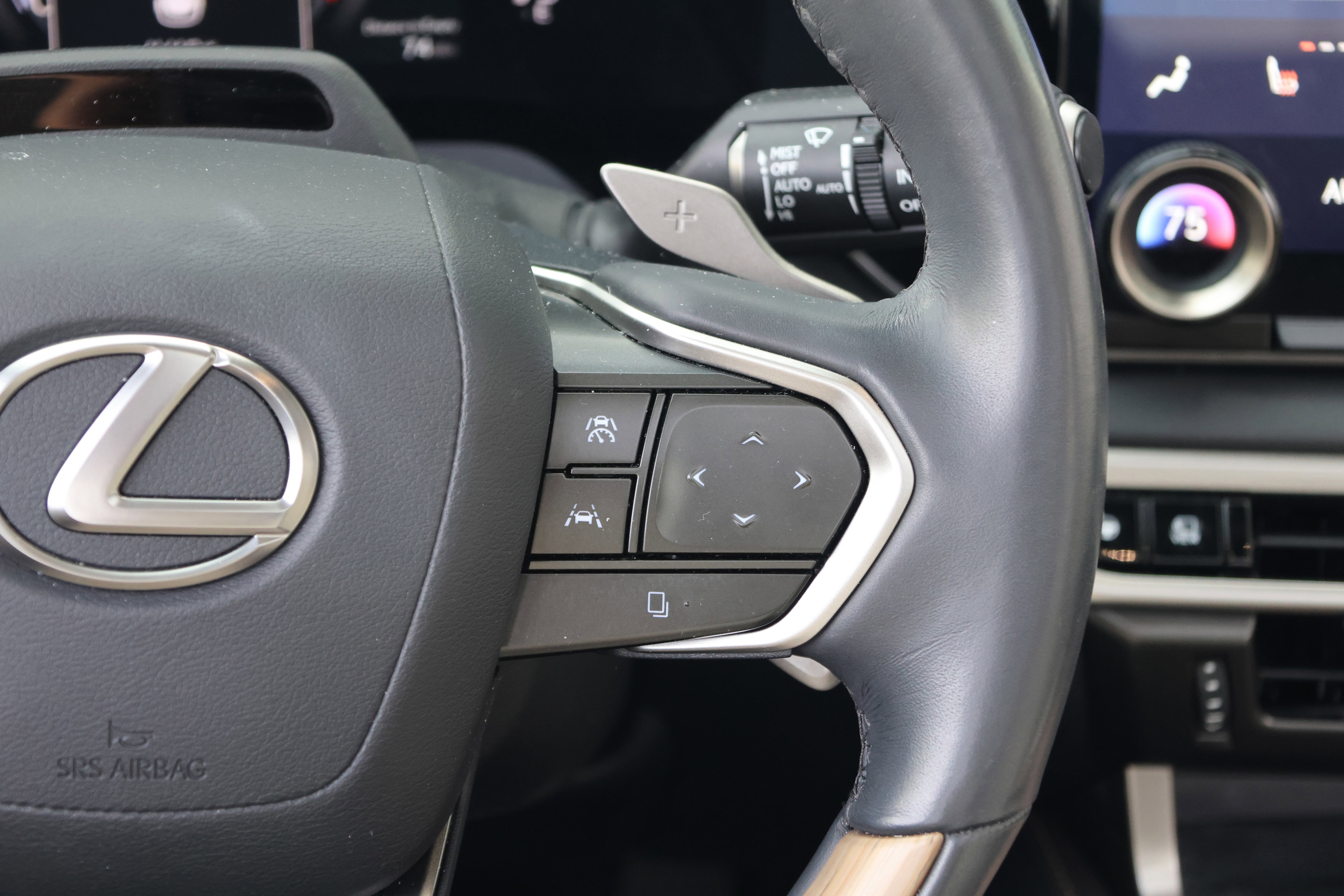 Certified 2023 Lexus RX 350 FWD w/ Cold Area Package image 22