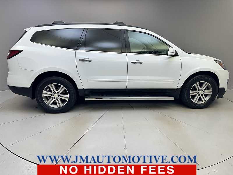 Used 2017 Chevrolet Traverse LT image 6