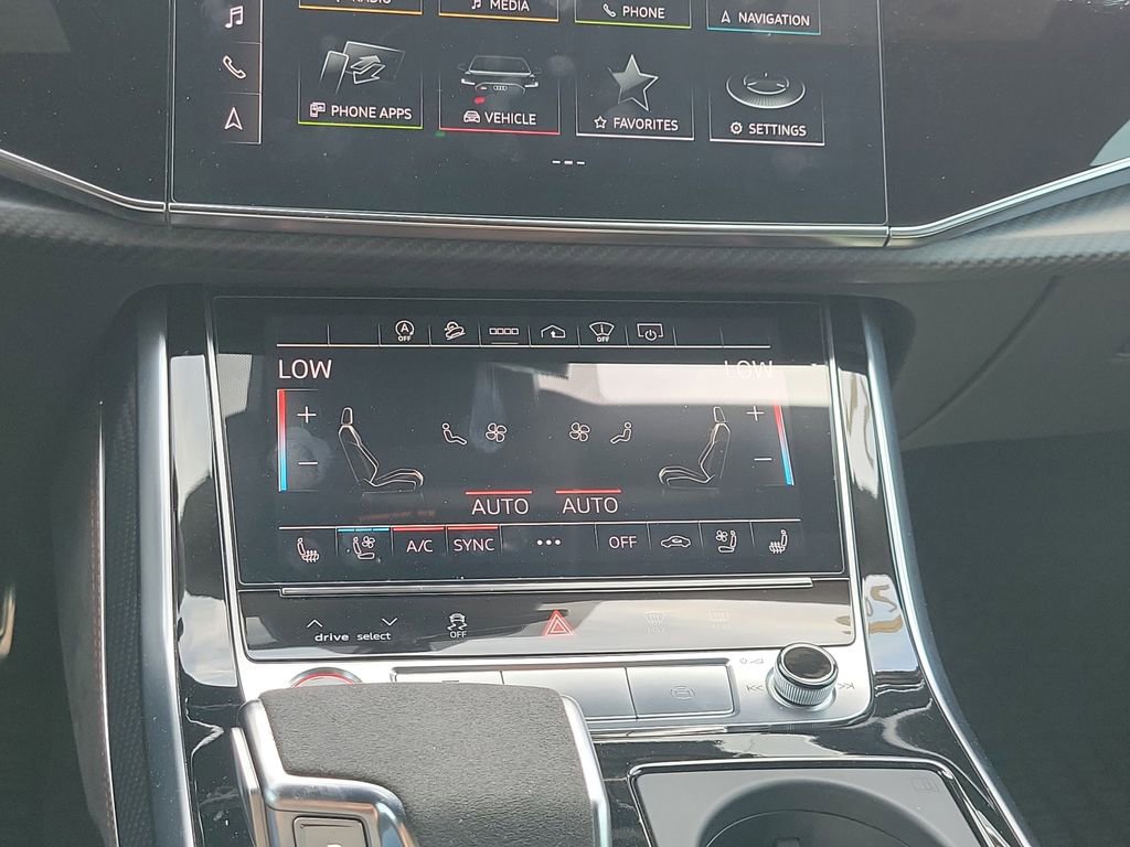 Used 2022 Audi RS Q8 image 14