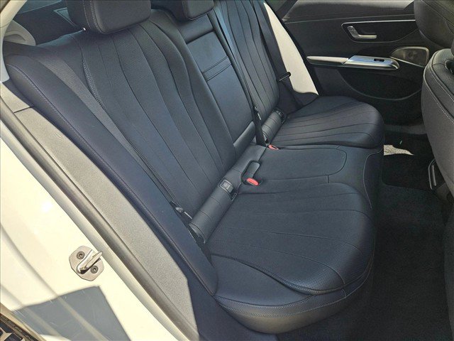 Used 2025 Mercedes-Benz E 350 Sedan image 19