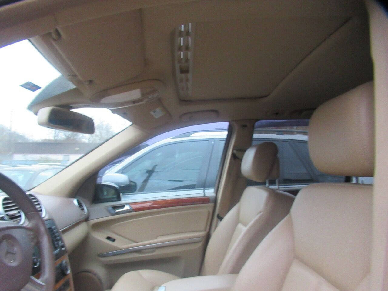 Used 2008 Mercedes-Benz GL 320 CDI 4MATIC image 29
