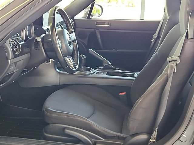 Used 2015 MAZDA MX-5 Miata Sport w/ Convenience Package RWD image 20