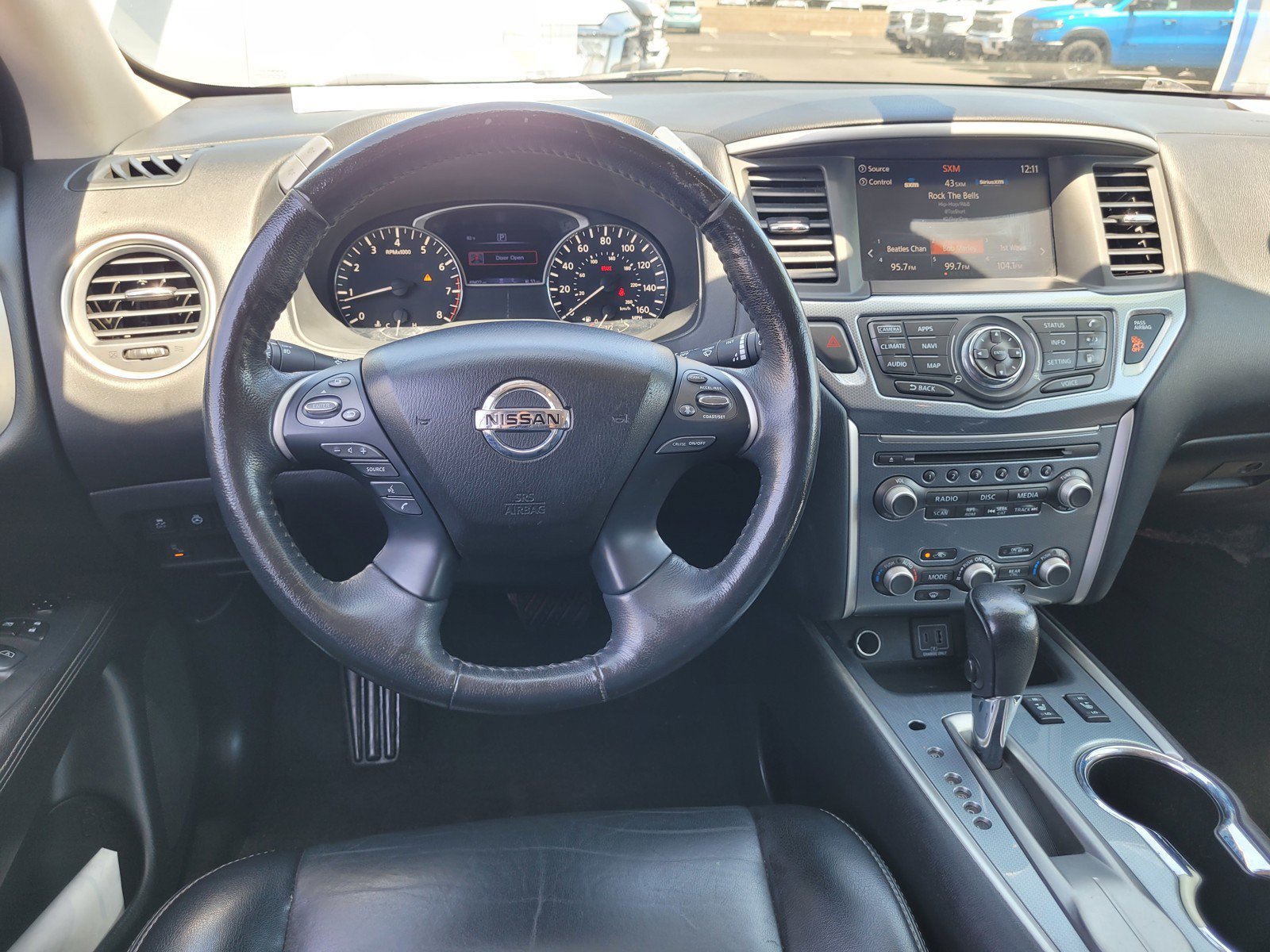 Used 2020 Nissan Pathfinder SL FWD image 20