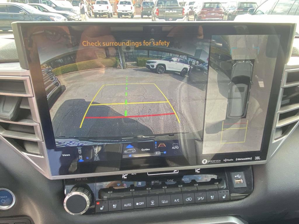 Used 2024 Toyota Sequoia Limited image 17