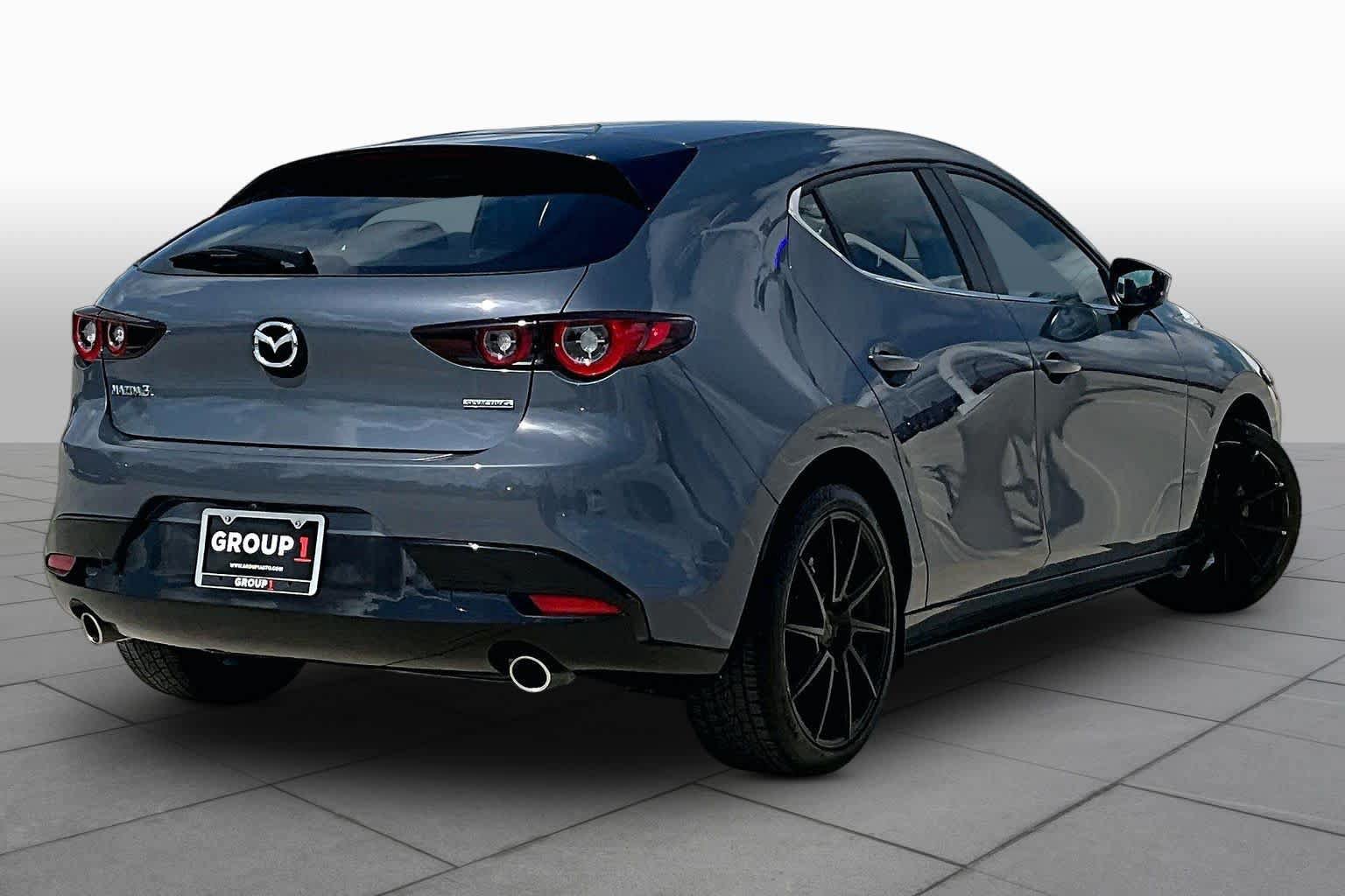 Used 2023 MAZDA MAZDA3 s FWD image 12