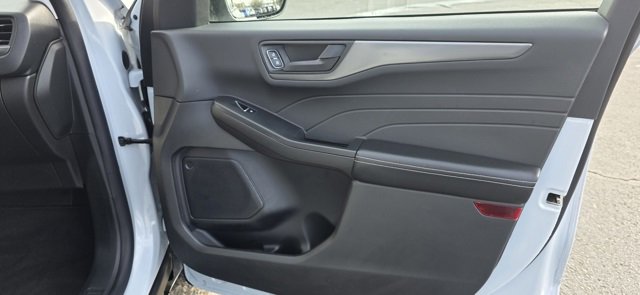 Used 2025 Ford Escape Active image 14