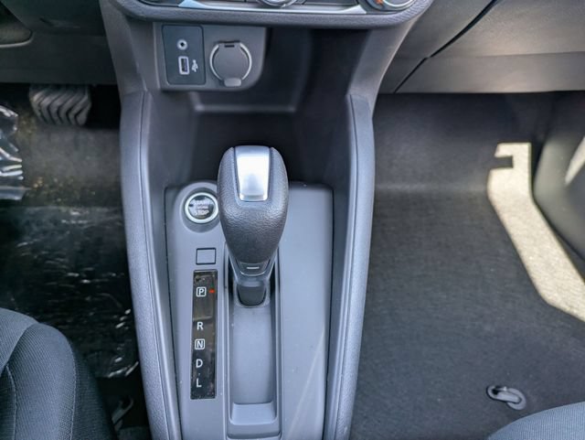 New 2025 Nissan Kicks Play S FWD image 17