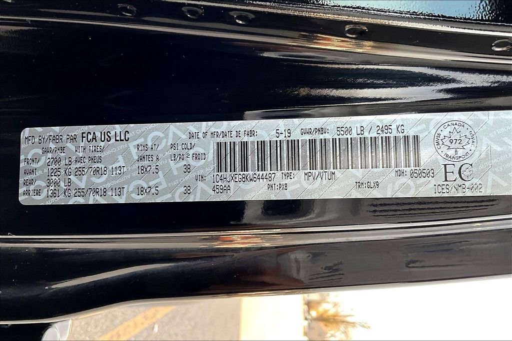 Used 2019 Jeep Wrangler Unlimited Sahara w/ Dual Top Group image 19