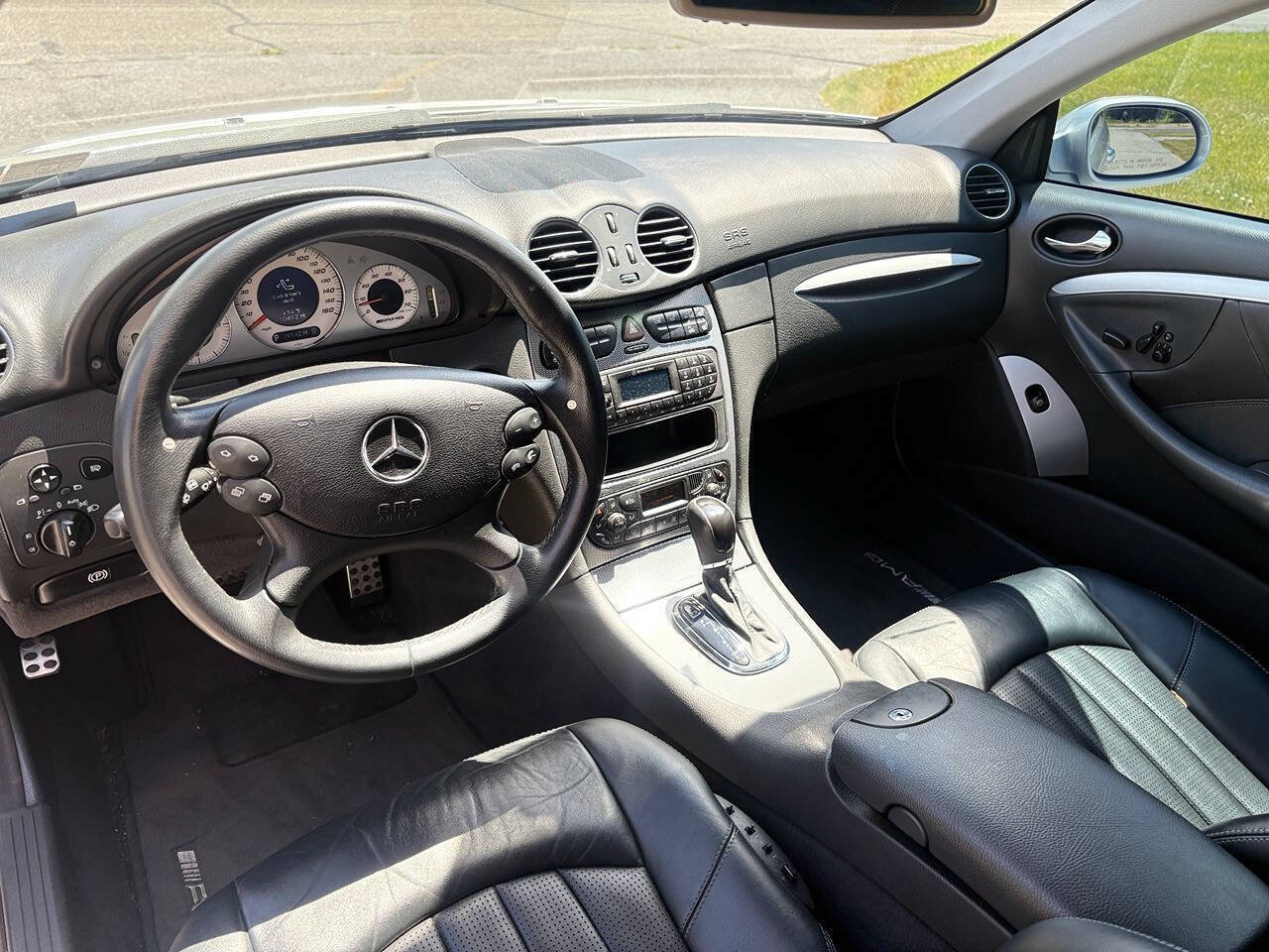 Used 2003 Mercedes-Benz CLK 55 AMG Coupe image 8