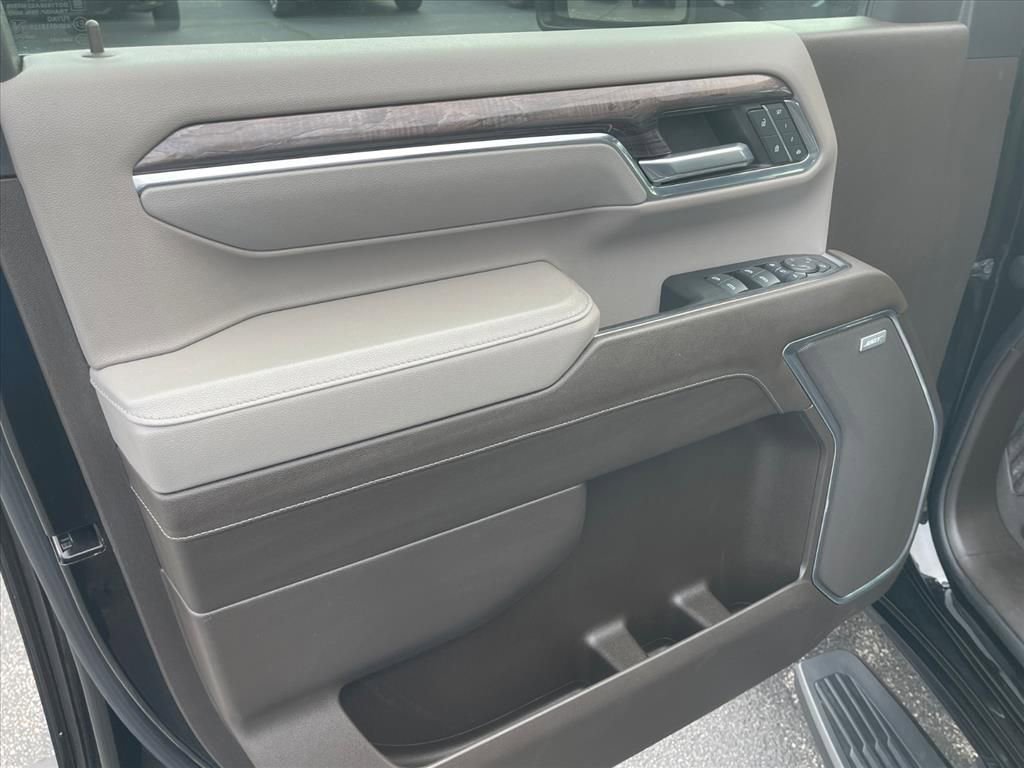 Certified 2024 Chevrolet Silverado 2500 LTZ w/ LTZ Plus Package image 17