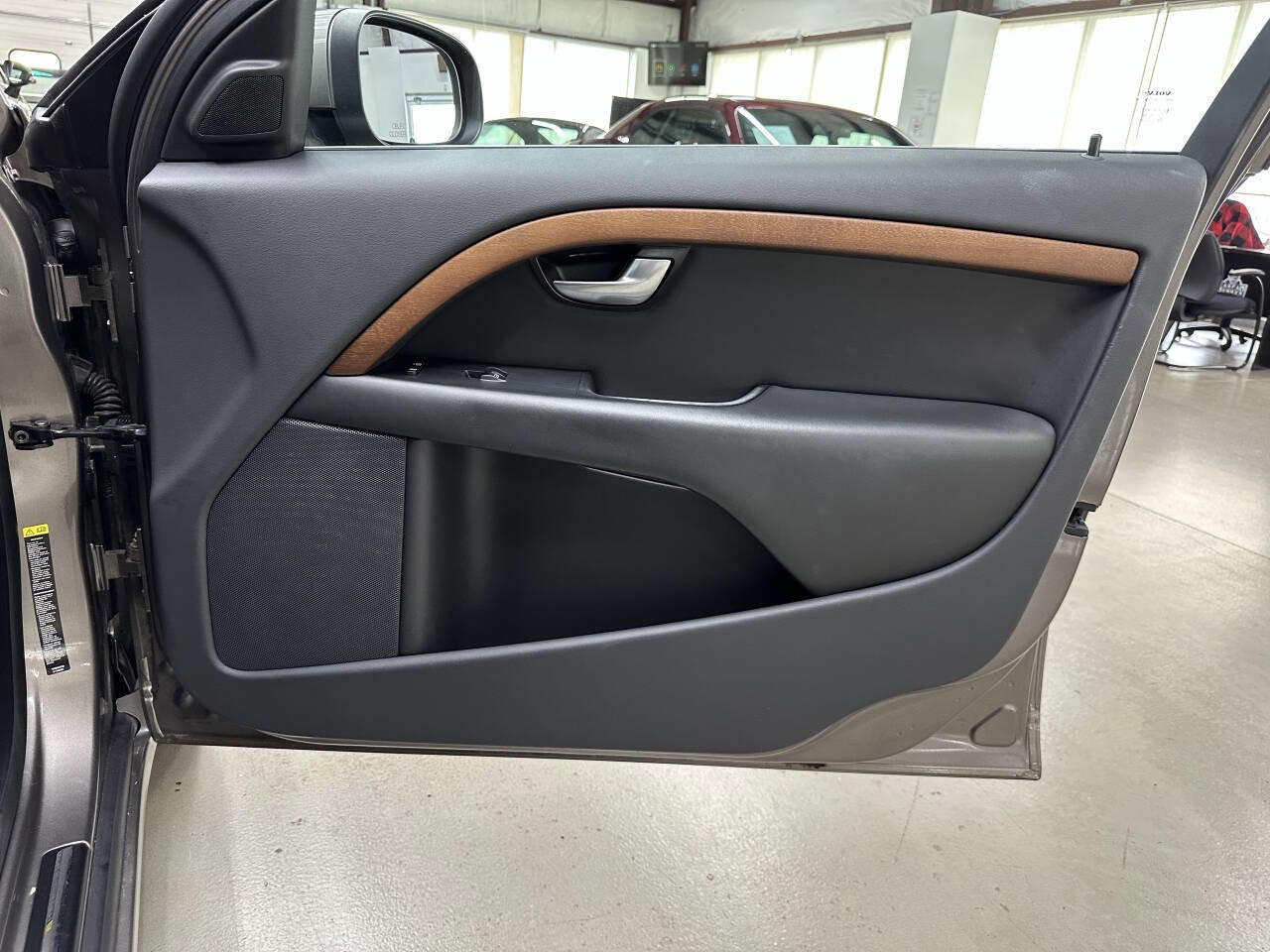 Used 2009 Volvo S80 3.2 image 16