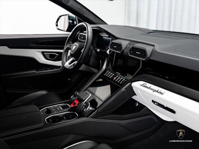 Used 2024 Lamborghini Urus S AWD/4WD image 36