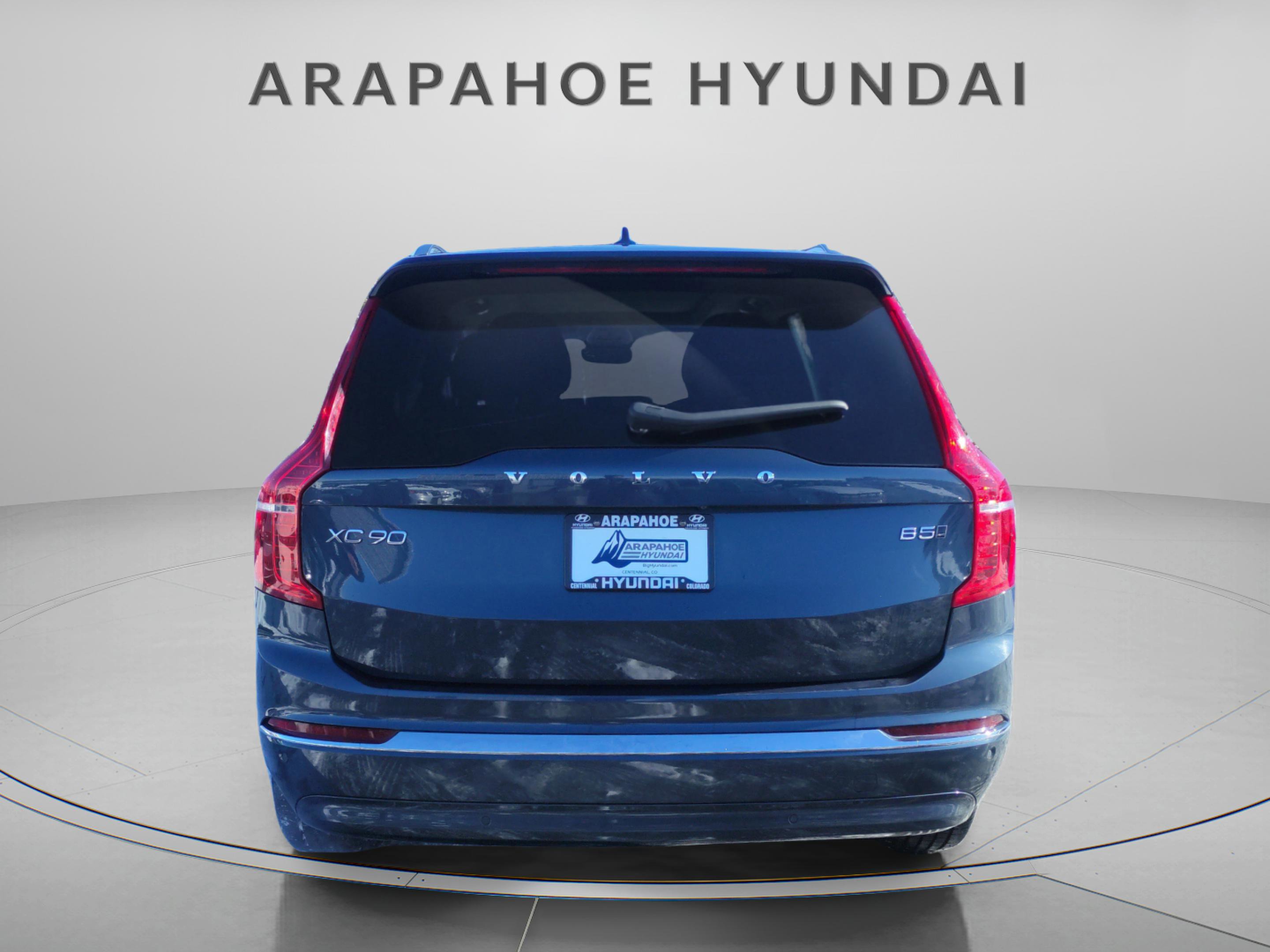 Used 2023 Volvo XC90 B5 Plus image 5