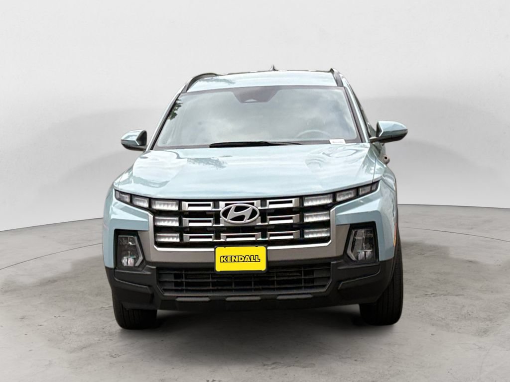 Used 2025 Hyundai Santa Cruz SEL AWD/4WD image 2
