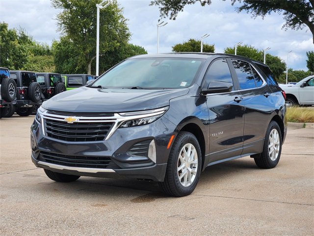 Used 2023 Chevrolet Equinox LT w/ Driver Convenience Package image 3