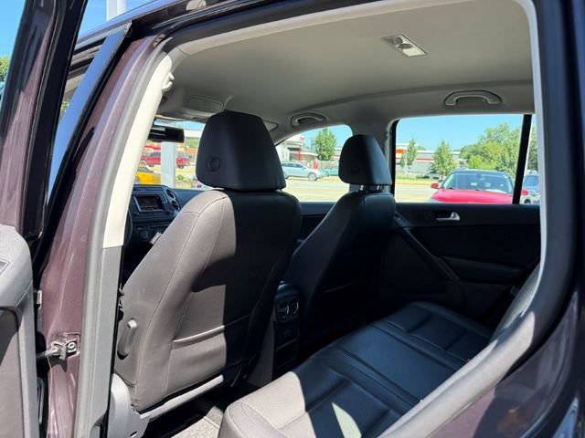 Used 2016 Volkswagen Tiguan S AWD/4WD image 15