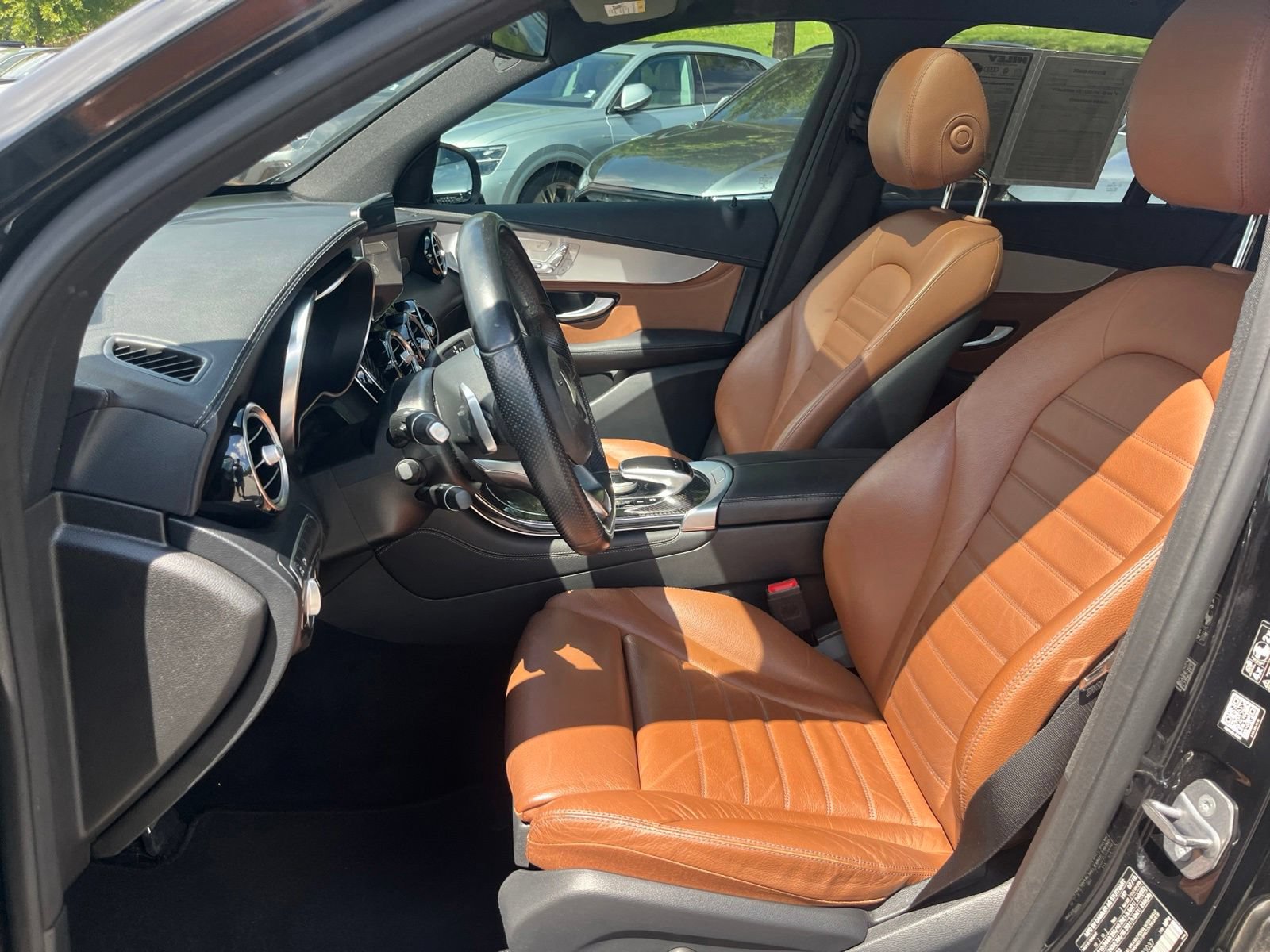 Used 2019 Mercedes-Benz GLC 43 AMG 4MATIC image 29