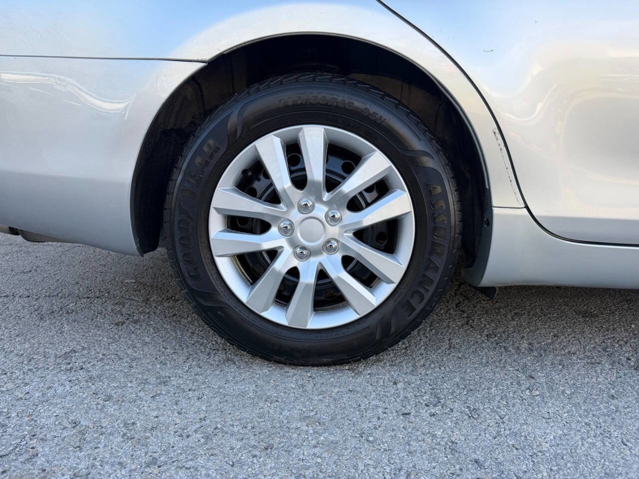 Used 2007 Toyota Camry LE FWD image 26