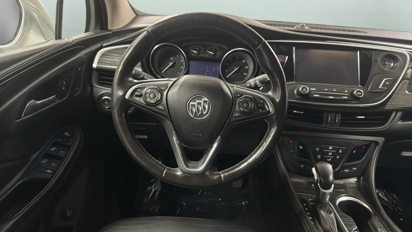 Used 2018 Buick Envision Essence AWD/4WD image 10