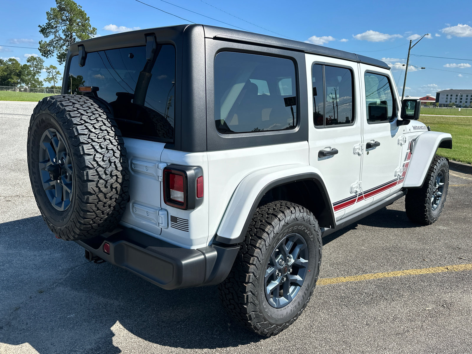 New 2026 Jeep Wrangler Unlimited Sport AWD/4WD image 5