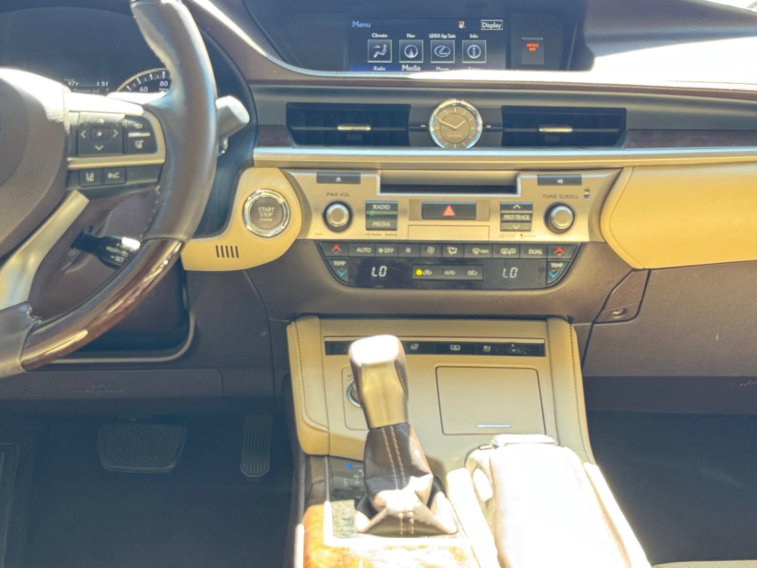 Used 2016 Lexus ES 350 image 15