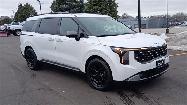New 2026 Kia Carnival SX image 5