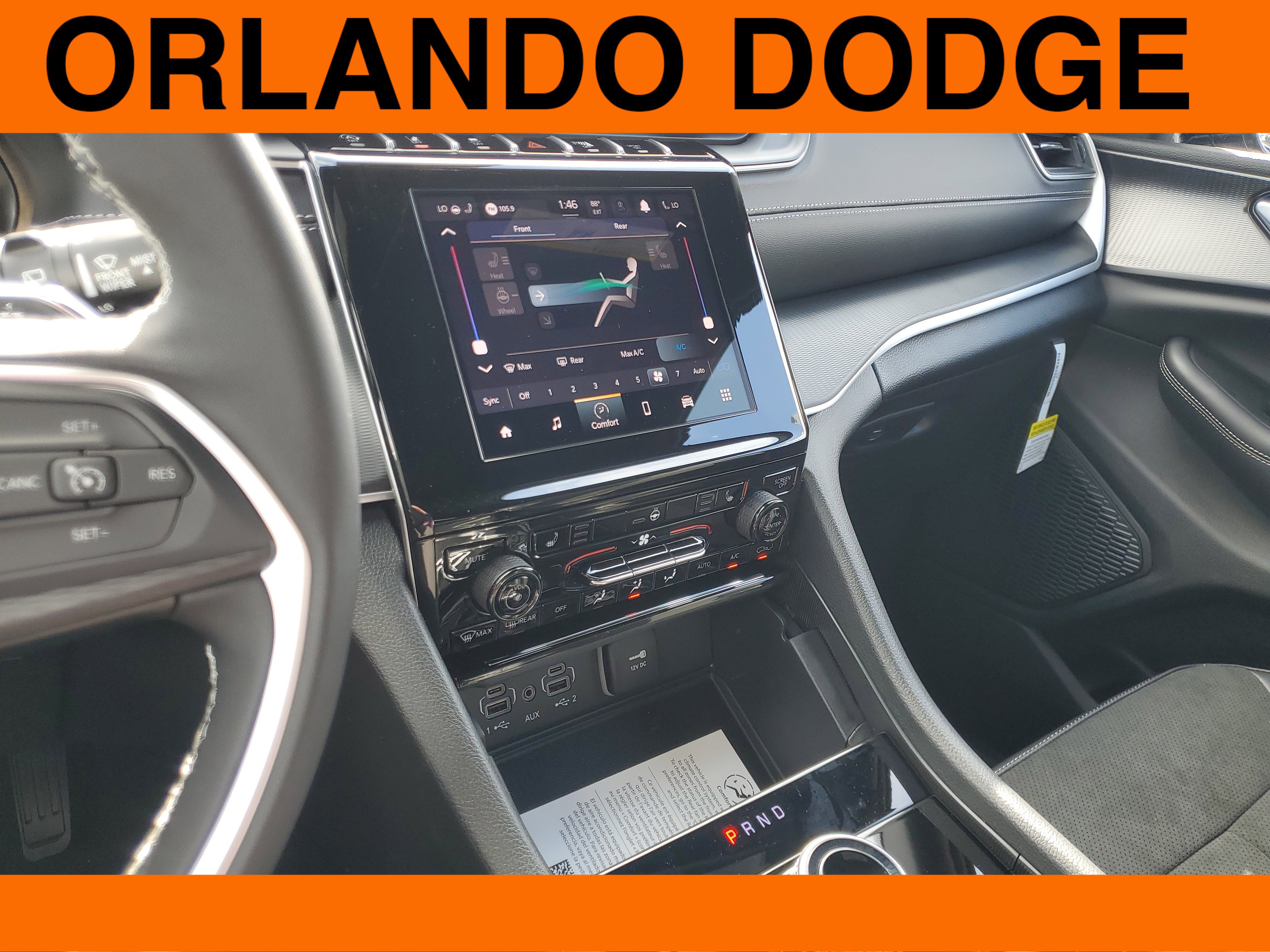 New 2025 Jeep Grand Cherokee L Altitude image 14