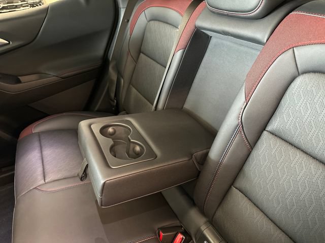 Used 2025 Chevrolet Equinox RS w/ Safety and Technology Package AWD/4WD image 27