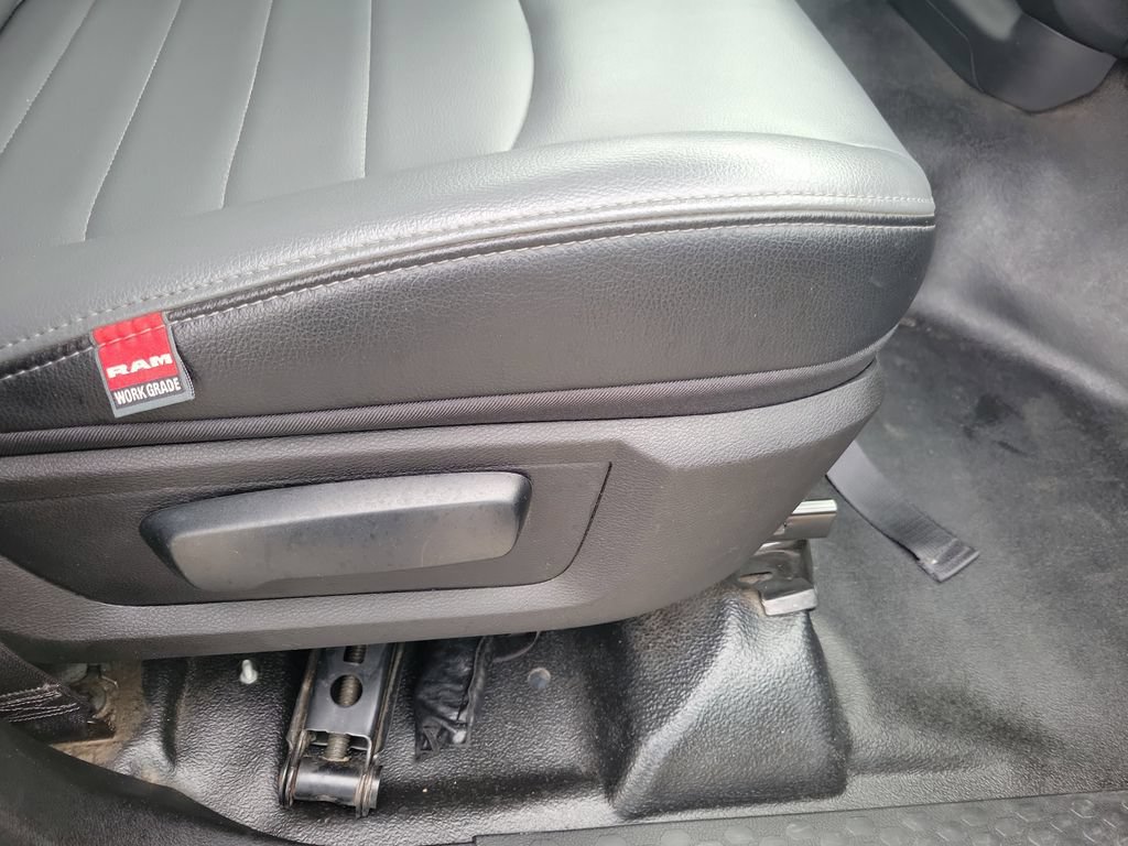 Used 2022 RAM 1500 Tradesman w/ Trailer Tow Group AWD/4WD image 35