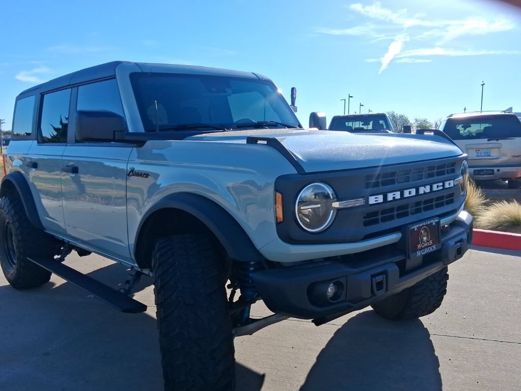 Used 2023 Ford Bronco Black Diamond AWD/4WD image 7