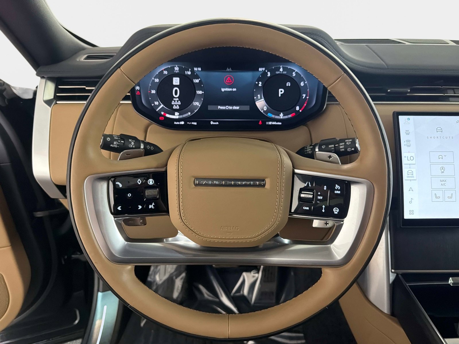 Used 2025 Land Rover Range Rover Long Wheelbase SE image 43