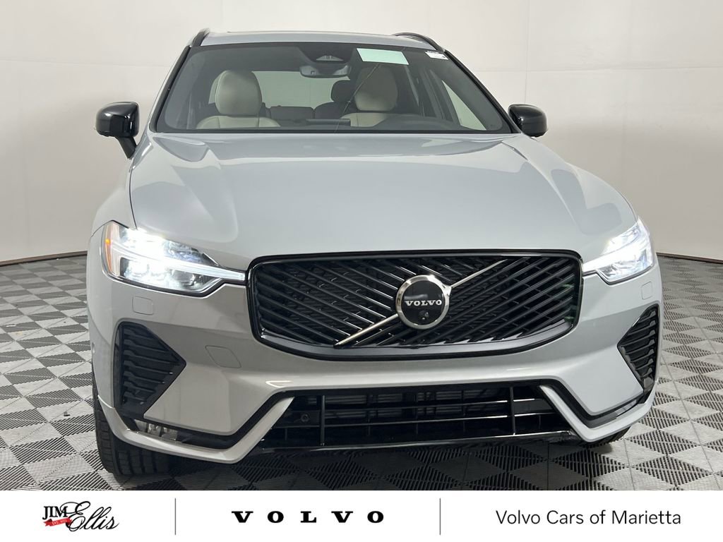 New 2026 Volvo XC60 B5 Plus w/ Protection Package Premier image 3