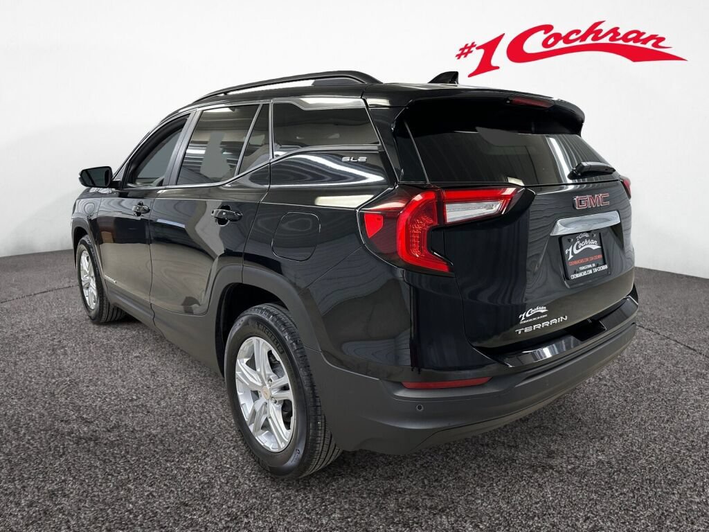 Used 2023 GMC Terrain SLE w/ Driver Convenience Package FWD image 22
