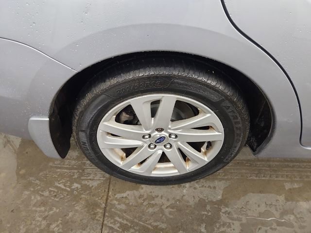 Used 2015 Subaru Impreza 2.0i Premium image 14